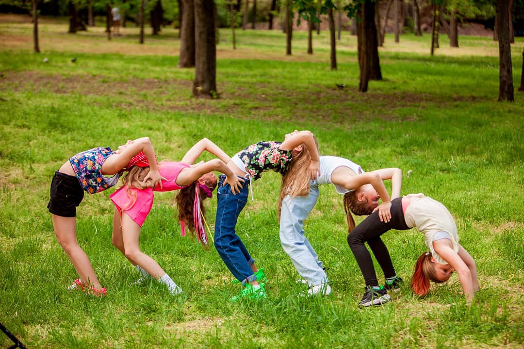 Стильные ребята с Классического лицея. Фотограф Катерина Ковальчук