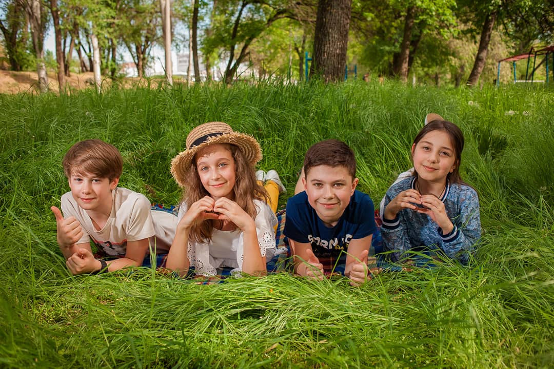 15 школа 4 класс в Дубовой роще. Фотограф Катерина Ковальчук