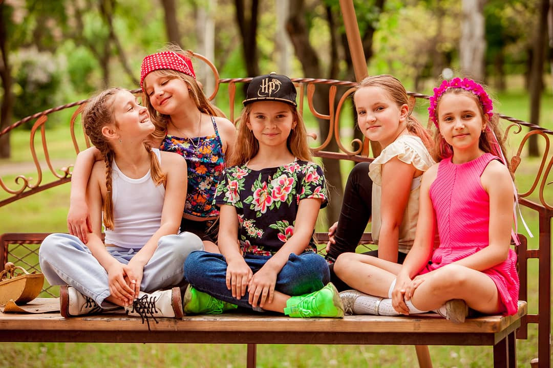 Стильные ребята с Классического лицея. Фотограф Катерина Ковальчук