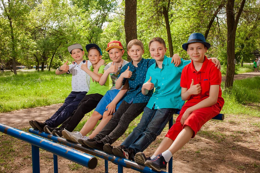 15 школа 4 класс в Дубовой роще. Фотограф Катерина Ковальчук