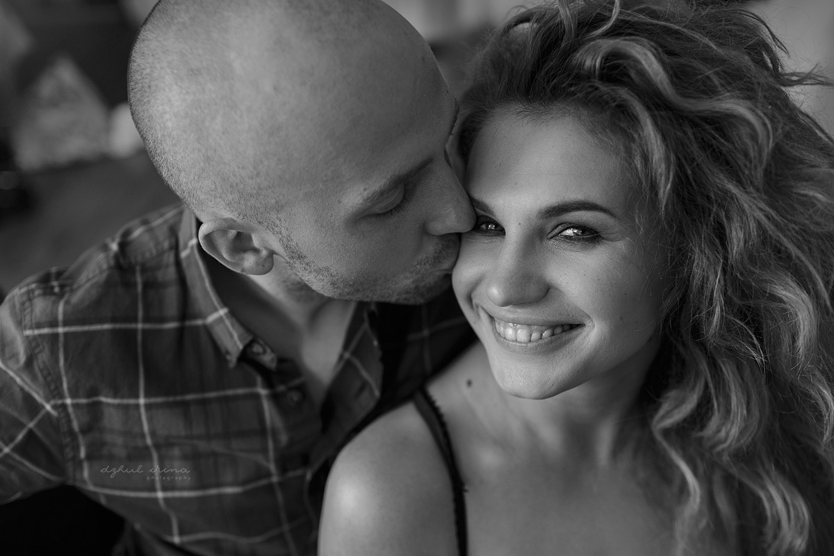 Atmospheric  LOVE STORY in Zaandam. Art photographer in Amsterdam, the Netherlands Irina Dzhul