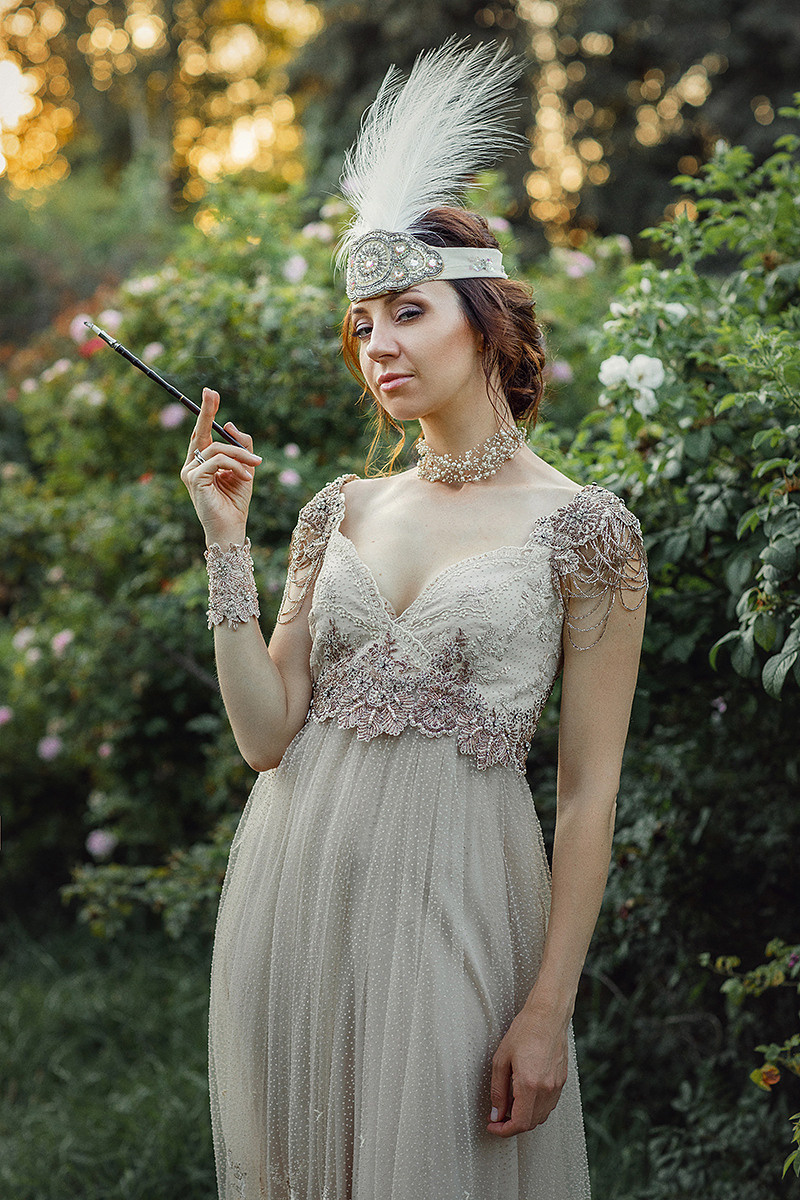 Photosession Wedding party in the rose garden. Art photographer in Amsterdam, the Netherlands Irina Dzhul