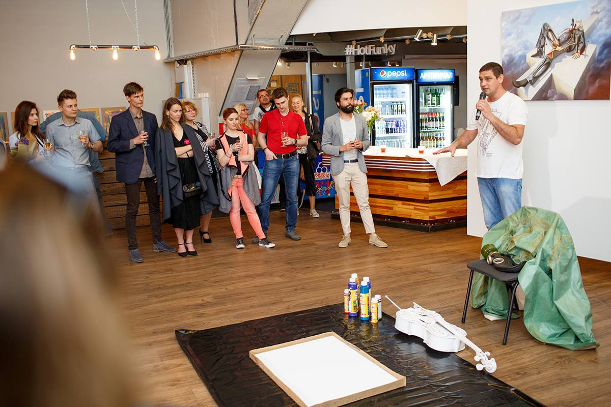 Reportage shooting of exhibitions. Art photographer in Amsterdam, the Netherlands Irina Dzhul