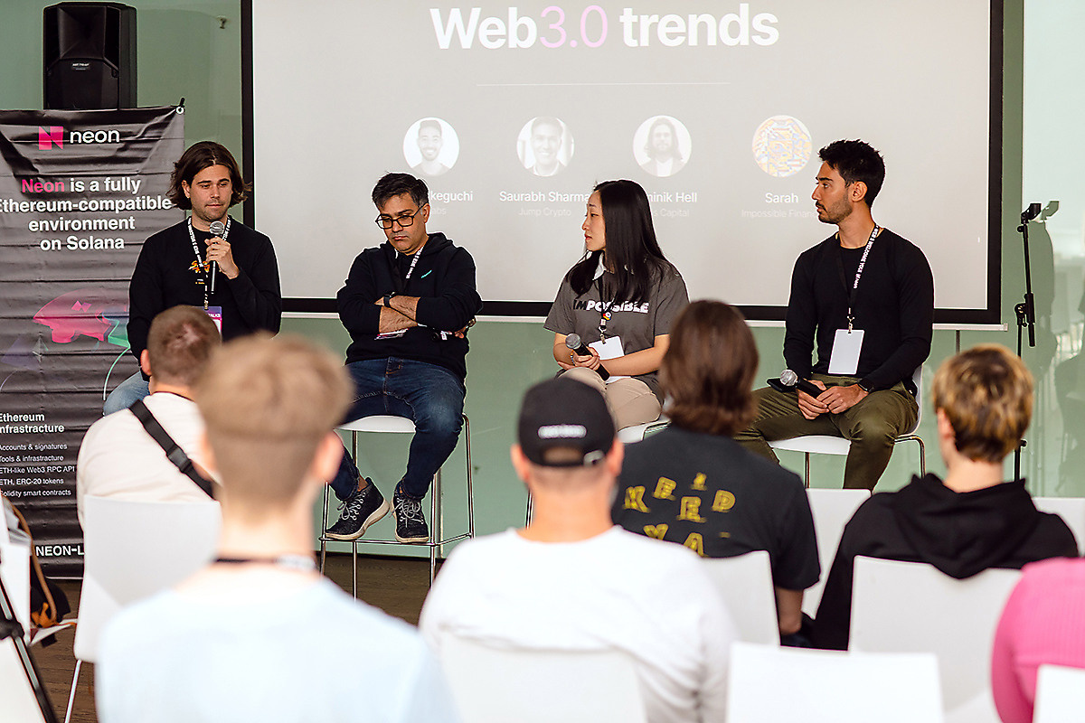IT Conference photoshoot at EYE Museum, Amsterdam. Art photographer in Amsterdam, the Netherlands Irina Dzhul