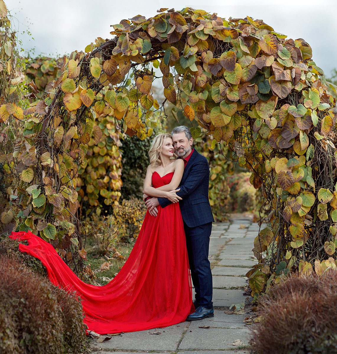 FAMILY photoshoot in the park. Art photographer in Amsterdam, the Netherlands Irina Dzhul