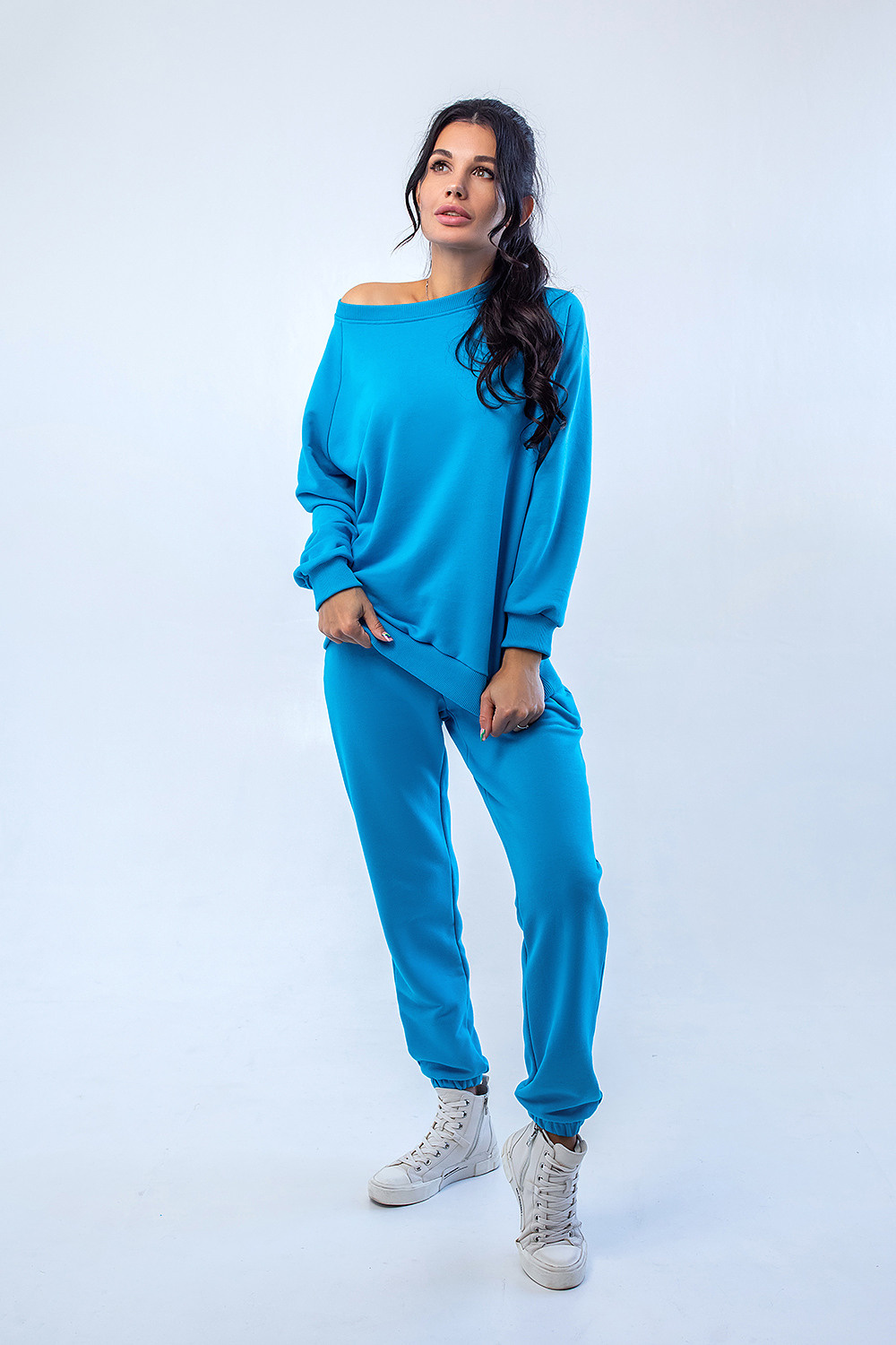 Catalog photoshoot. Art photographer in Amsterdam, the Netherlands Irina Dzhul