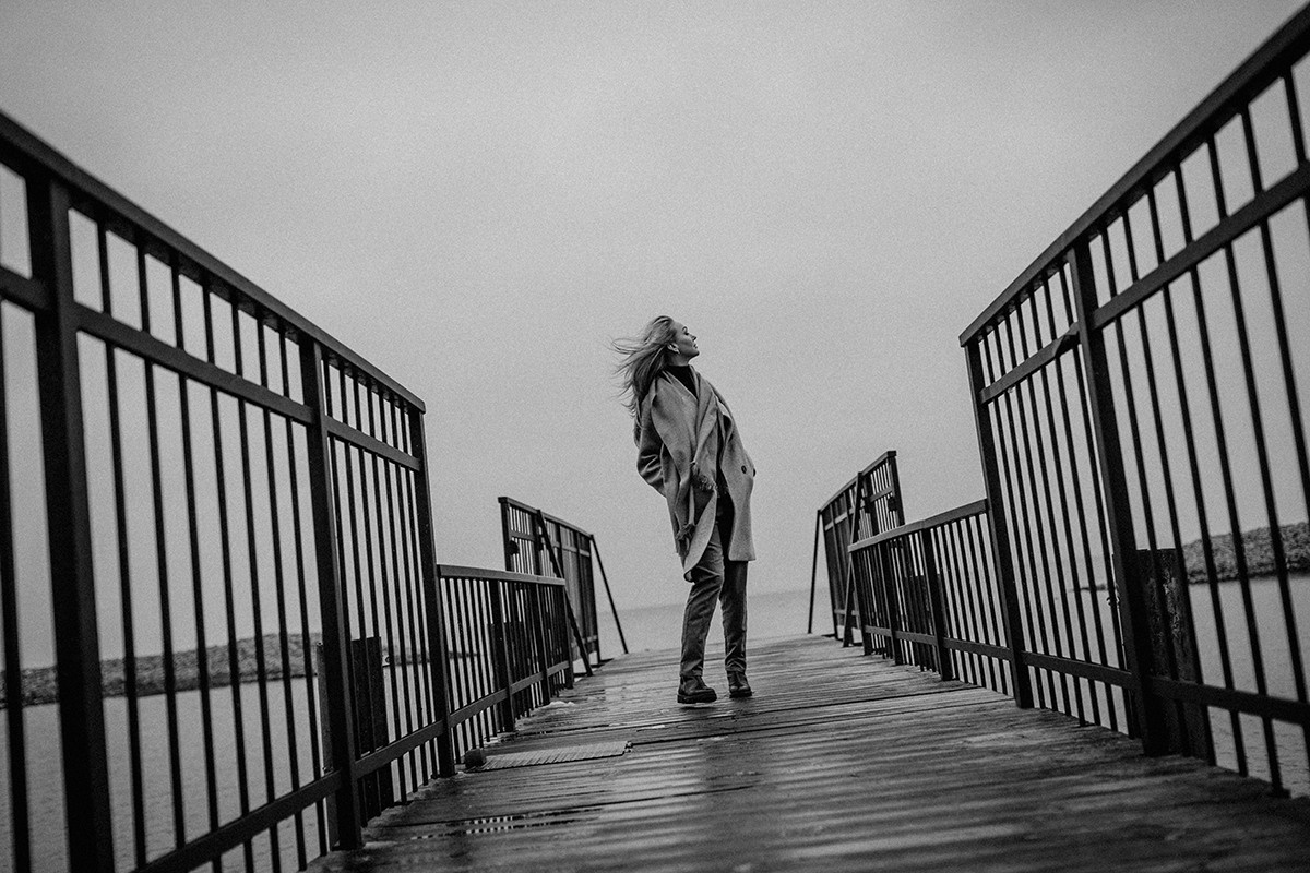 Black and white personal shooting. Art photographer in Amsterdam, the Netherlands Irina Dzhul