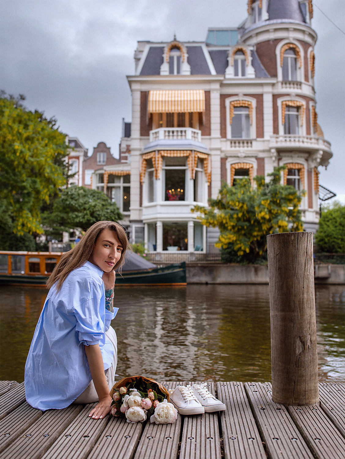 Individual photoshoot in Amsterdam city. Art photographer in Amsterdam, the Netherlands Irina Dzhul