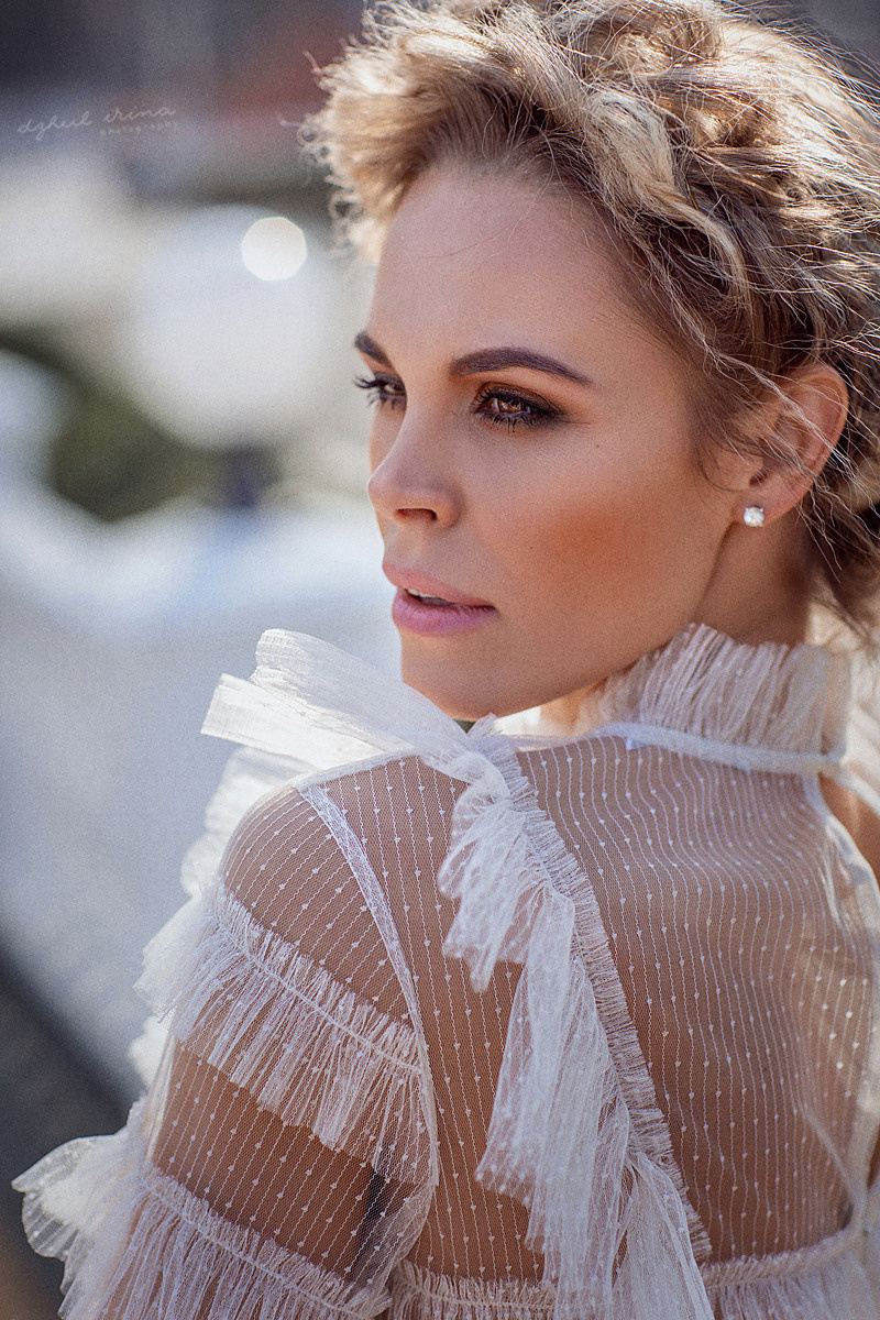 Fashion street photoshoot. Art photographer in Amsterdam, the Netherlands Irina Dzhul