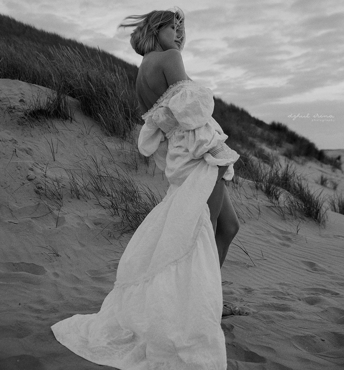 Black and white photoshoot on the Northern Sea. Art photographer in Amsterdam, the Netherlands Irina Dzhul