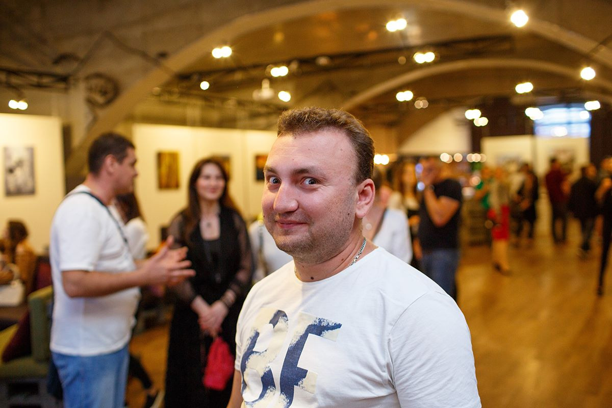 Reportage shooting of exhibitions. Art photographer in Amsterdam, the Netherlands Irina Dzhul