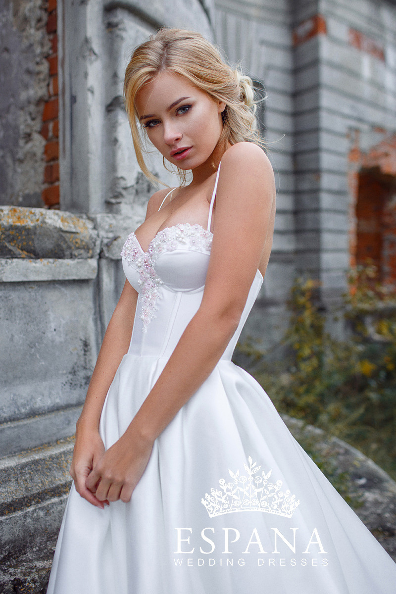 Photoshoot for the wedding dress brand. Art photographer in Amsterdam, the Netherlands Irina Dzhul