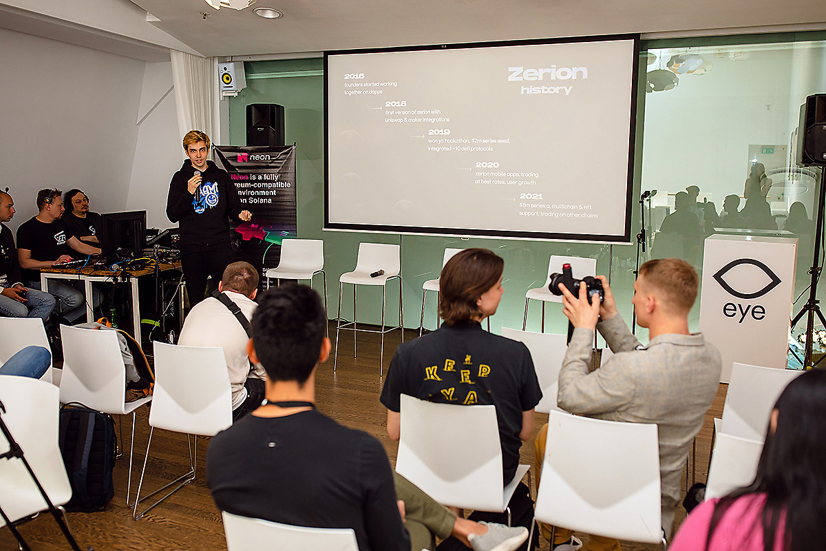 IT Conference photoshoot at EYE Museum, Amsterdam. Art photographer in Amsterdam, the Netherlands Irina Dzhul
