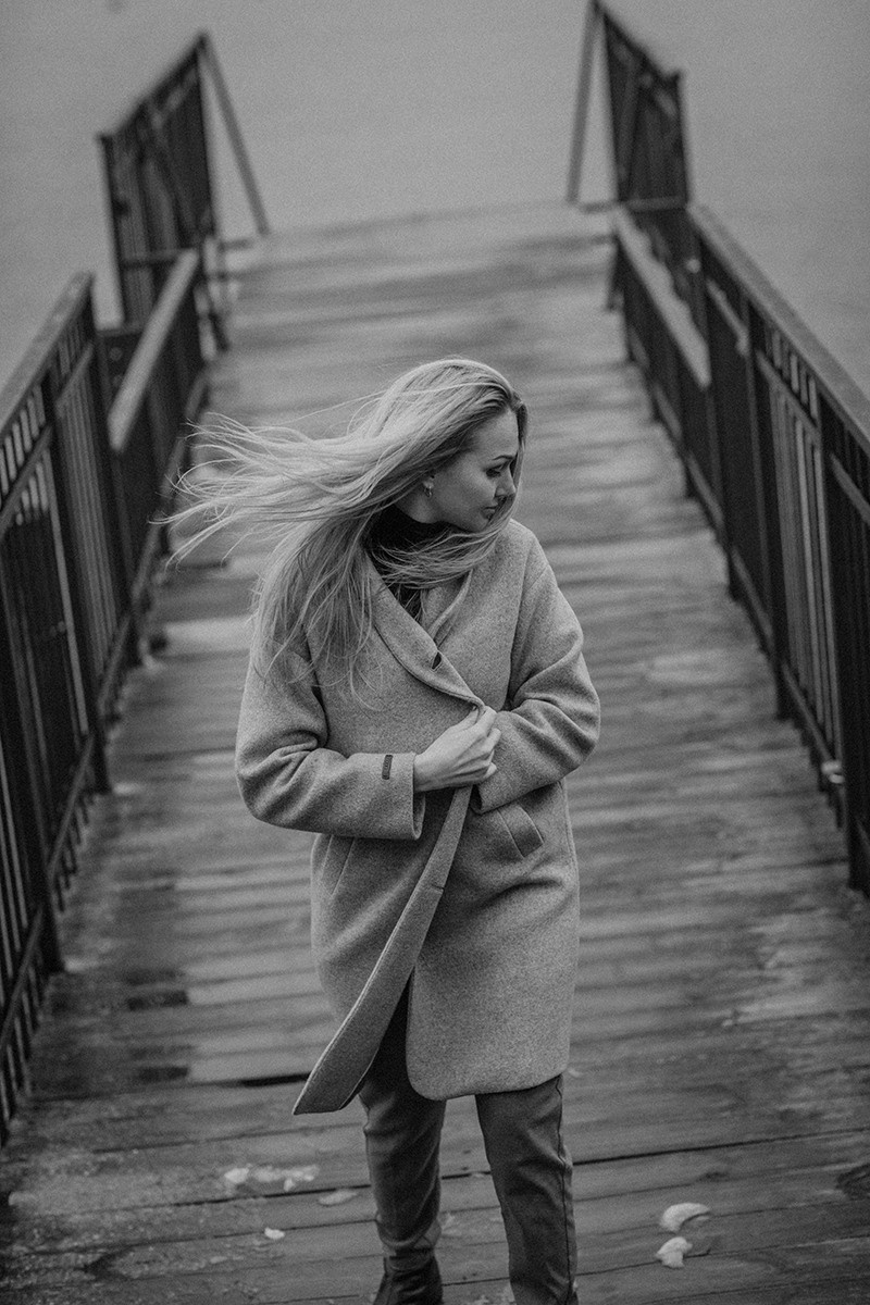 Black and white personal shooting. Art photographer in Amsterdam, the Netherlands Irina Dzhul