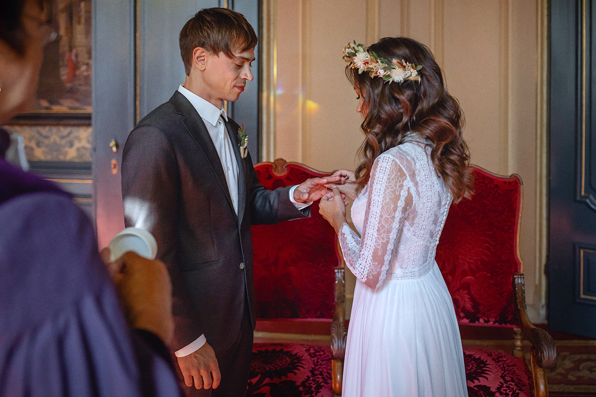 Wedding photoshoot in the Hague. Art photographer in Amsterdam, the Netherlands Irina Dzhul