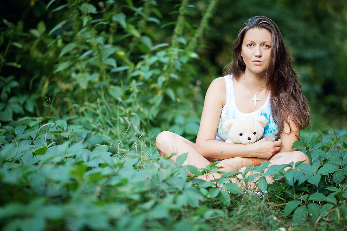 FAMILY photoshoot outside. Art photographer in Amsterdam, the Netherlands Irina Dzhul