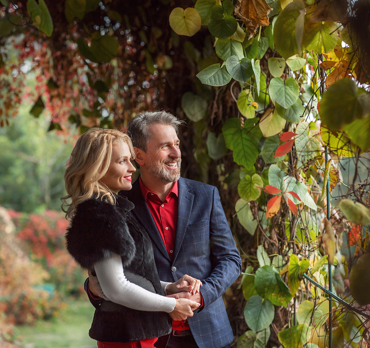 FAMILY photoshoot in the park. Art photographer in Amsterdam, the Netherlands Irina Dzhul