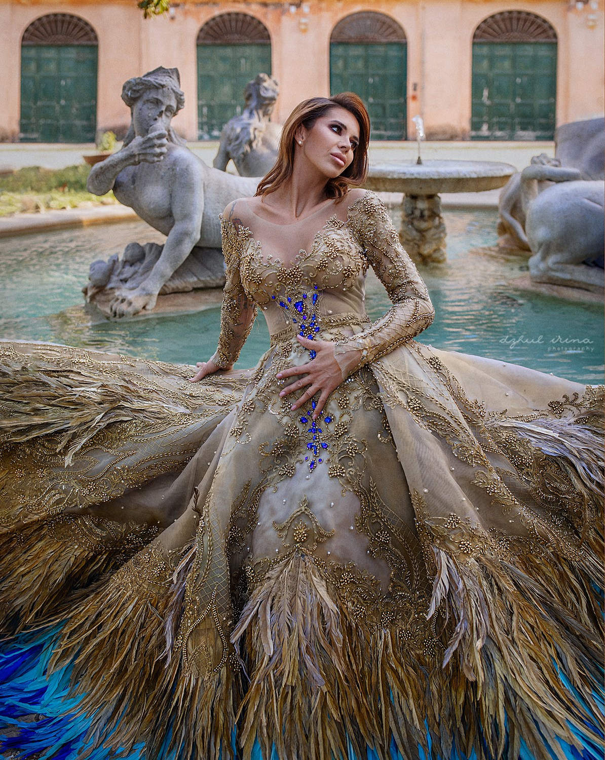 Fine art GOLD. Art photographer in Amsterdam, the Netherlands Irina Dzhul