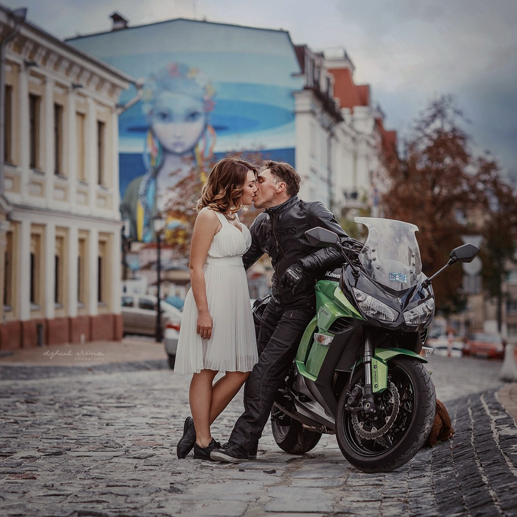 Сity LOVE STORY photophoot. Art photographer in Amsterdam, the Netherlands Irina Dzhul