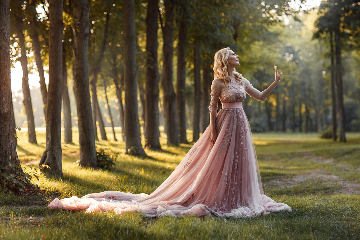 Sunset FAMILY photoshoot. Art photographer in Amsterdam, the Netherlands Irina Dzhul