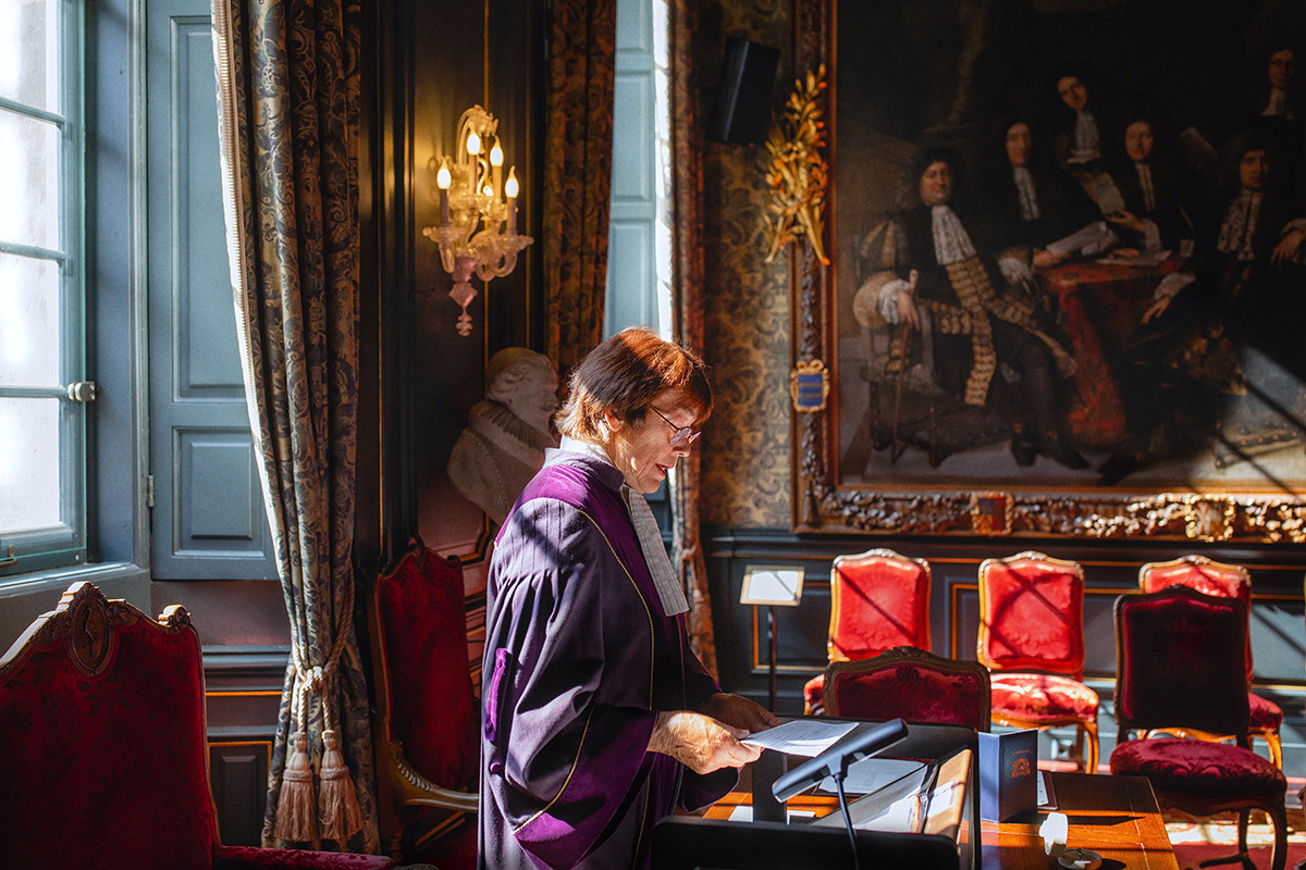 Wedding photoshoot in the Hague. Art photographer in Amsterdam, the Netherlands Irina Dzhul