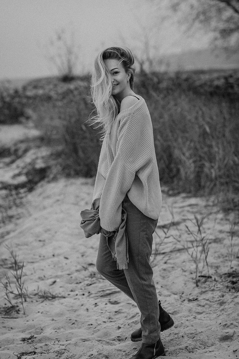 Black and white personal shooting. Art photographer in Amsterdam, the Netherlands Irina Dzhul