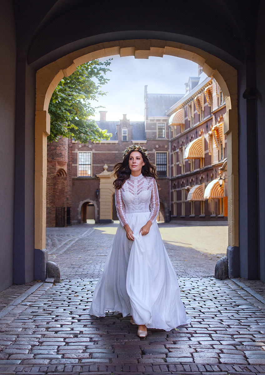 Wedding photoshoot in the Hague. Art photographer in Amsterdam, the Netherlands Irina Dzhul