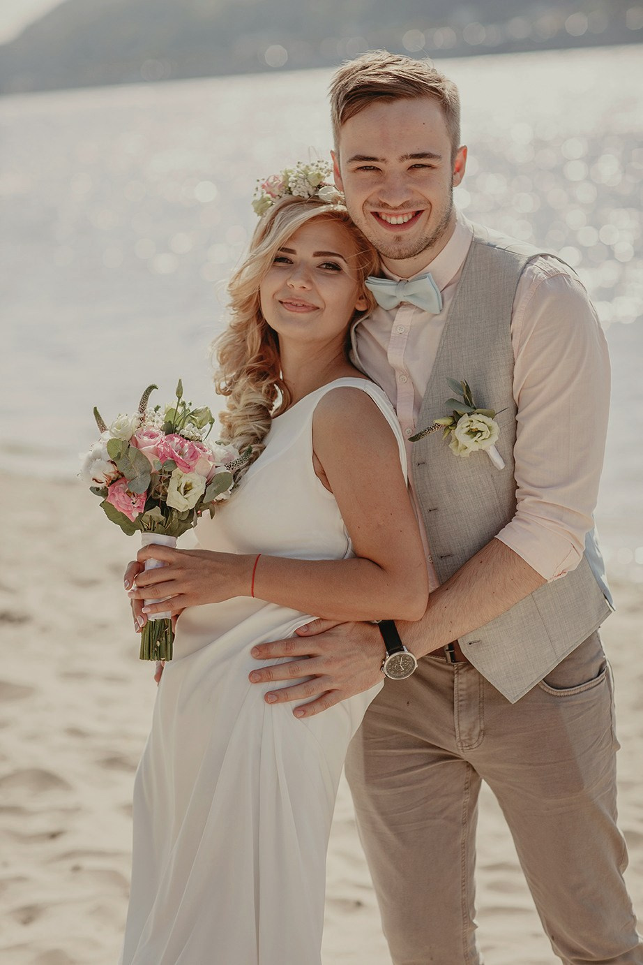Walking Wedding Photo Session. Art photographer in Amsterdam, the Netherlands Irina Dzhul