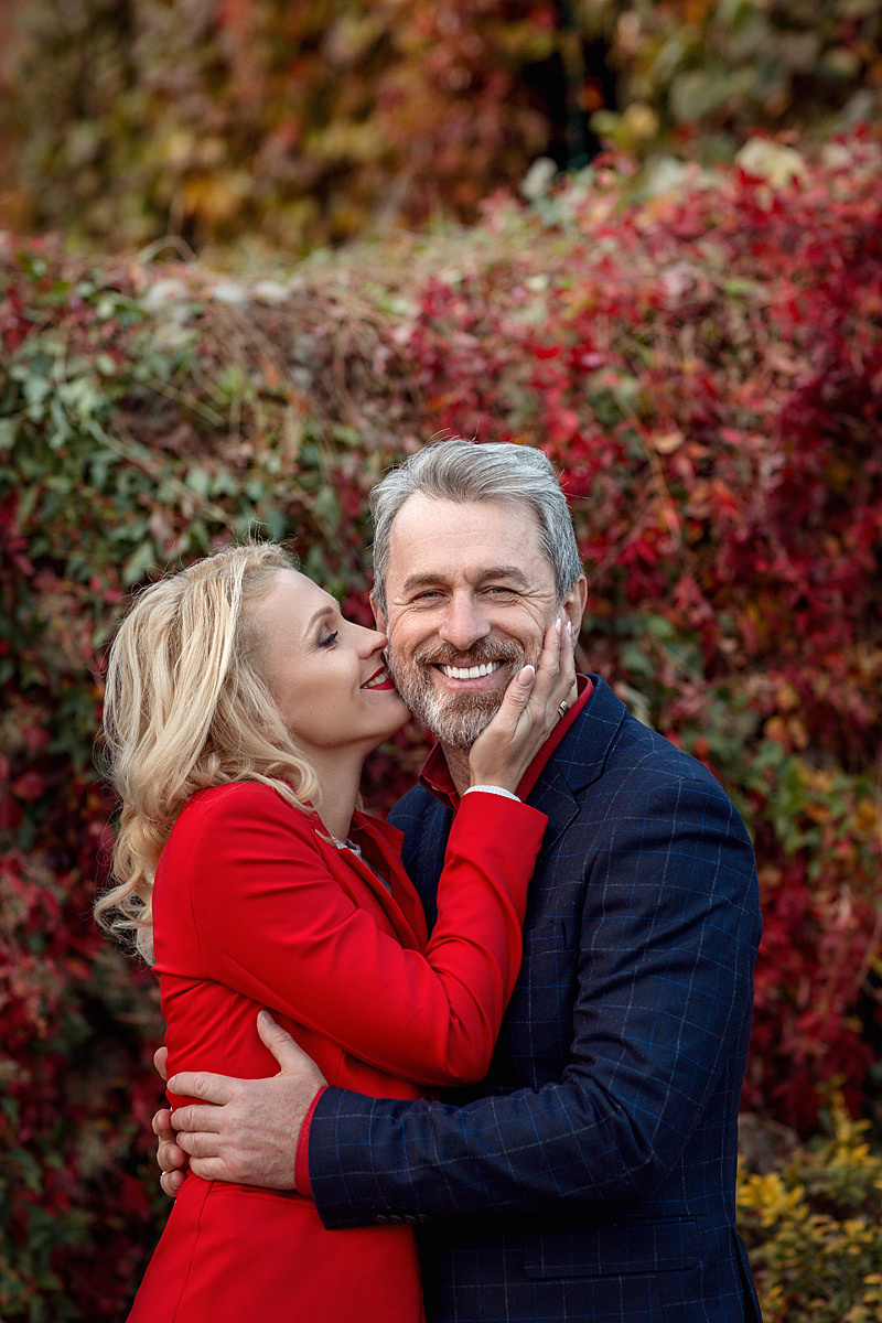 FAMILY photoshoot in the park. Art photographer in Amsterdam, the Netherlands Irina Dzhul