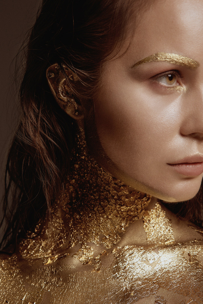 Gold. Рекламный и портретный фотограф в Украине. Андрей Дерич