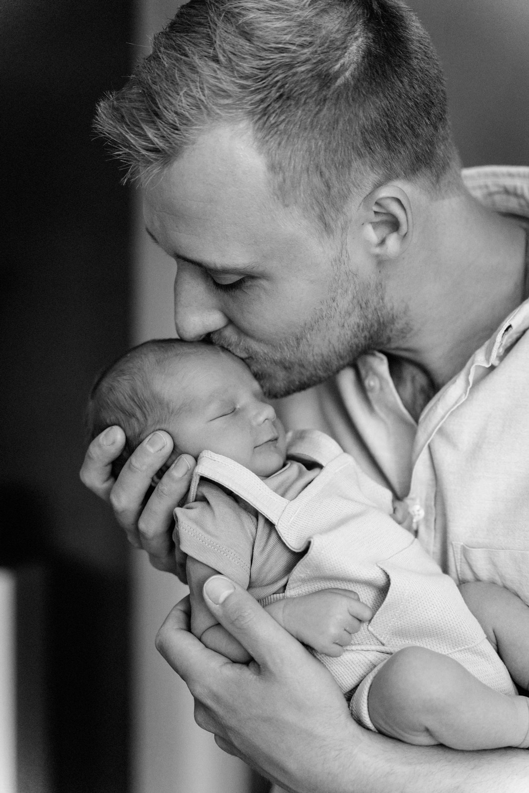 Mark und seine ersten zwei Wochen. Fotografin in Hanau|Frankfurt|Mainz|Iryna Korenkova