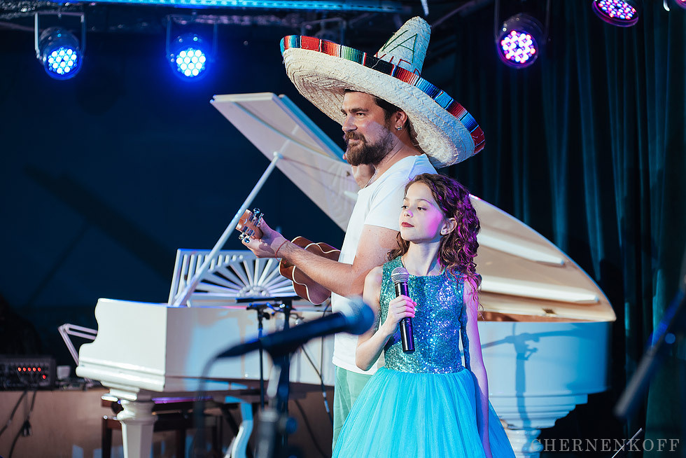Дитячі концерти. Весільний та сімейний фотограф в Києві