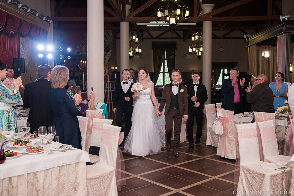 Дмитро та Анастасія. Весільний та сімейний фотограф в Києві