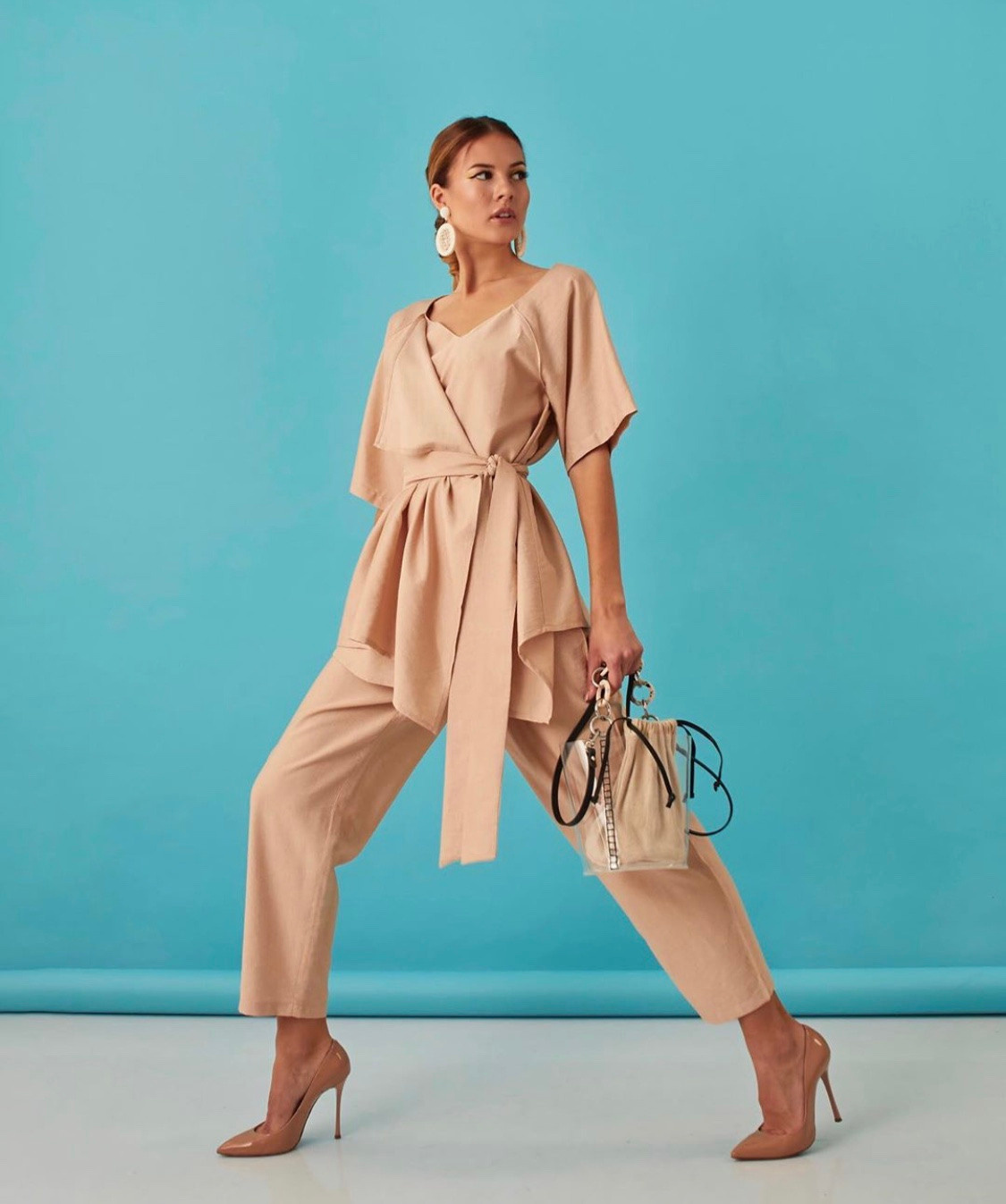 Фешн, имиджевый и предметный фотограф в Украине и ОАЭ