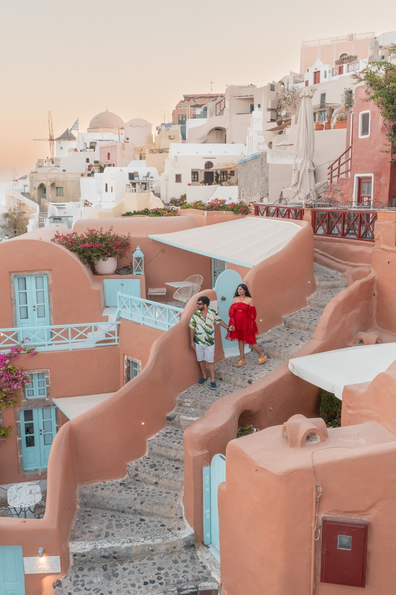 Santorini flying dress reviews photographer & Testimonials | SokoLOVE. Photographer in Santorini SokoLOVE Alex| Flying Dress Santorini