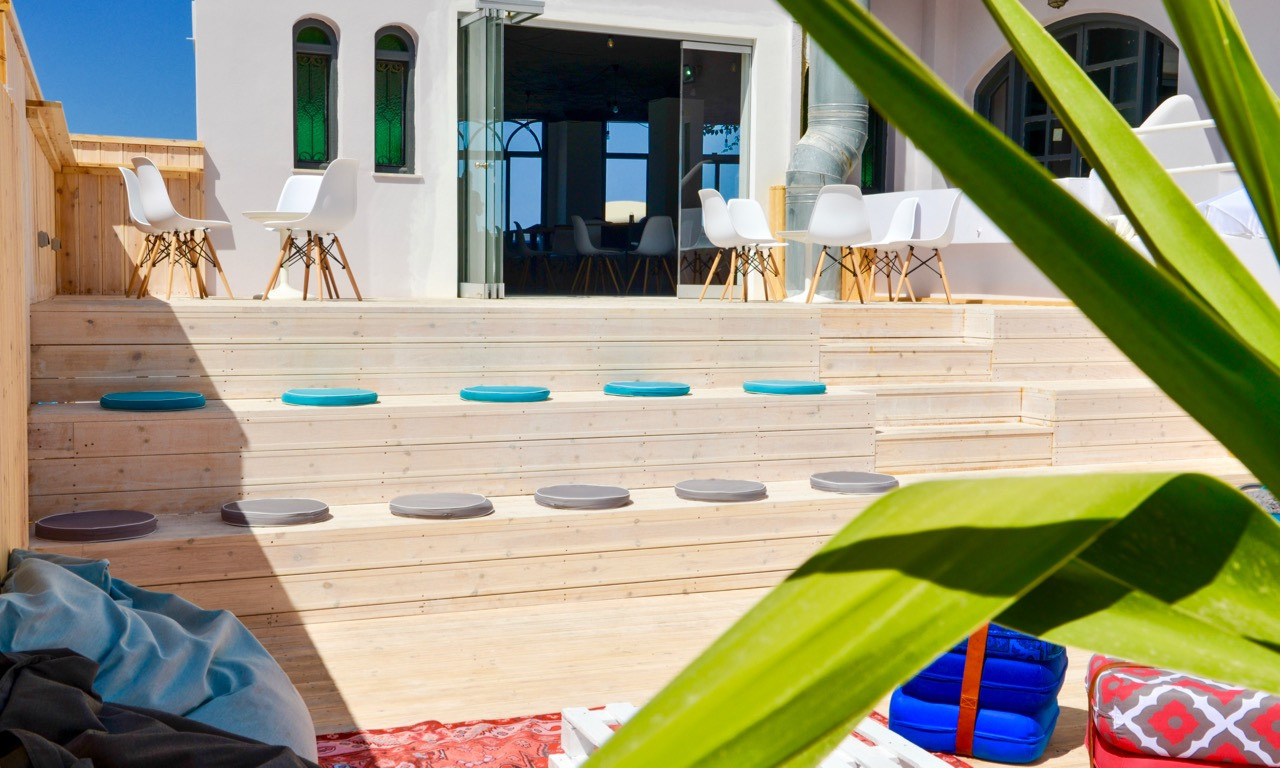 Hotel photographer Crete. Photographer in Santorini SokoLOVE Alex| Flying Dress Santorini