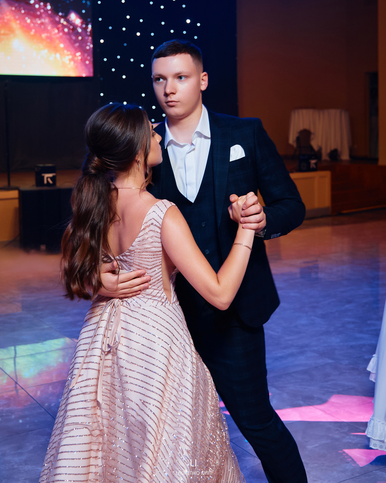 Репортажна зйомка(Дніпро) Зйомка випускного МЮИ 2021