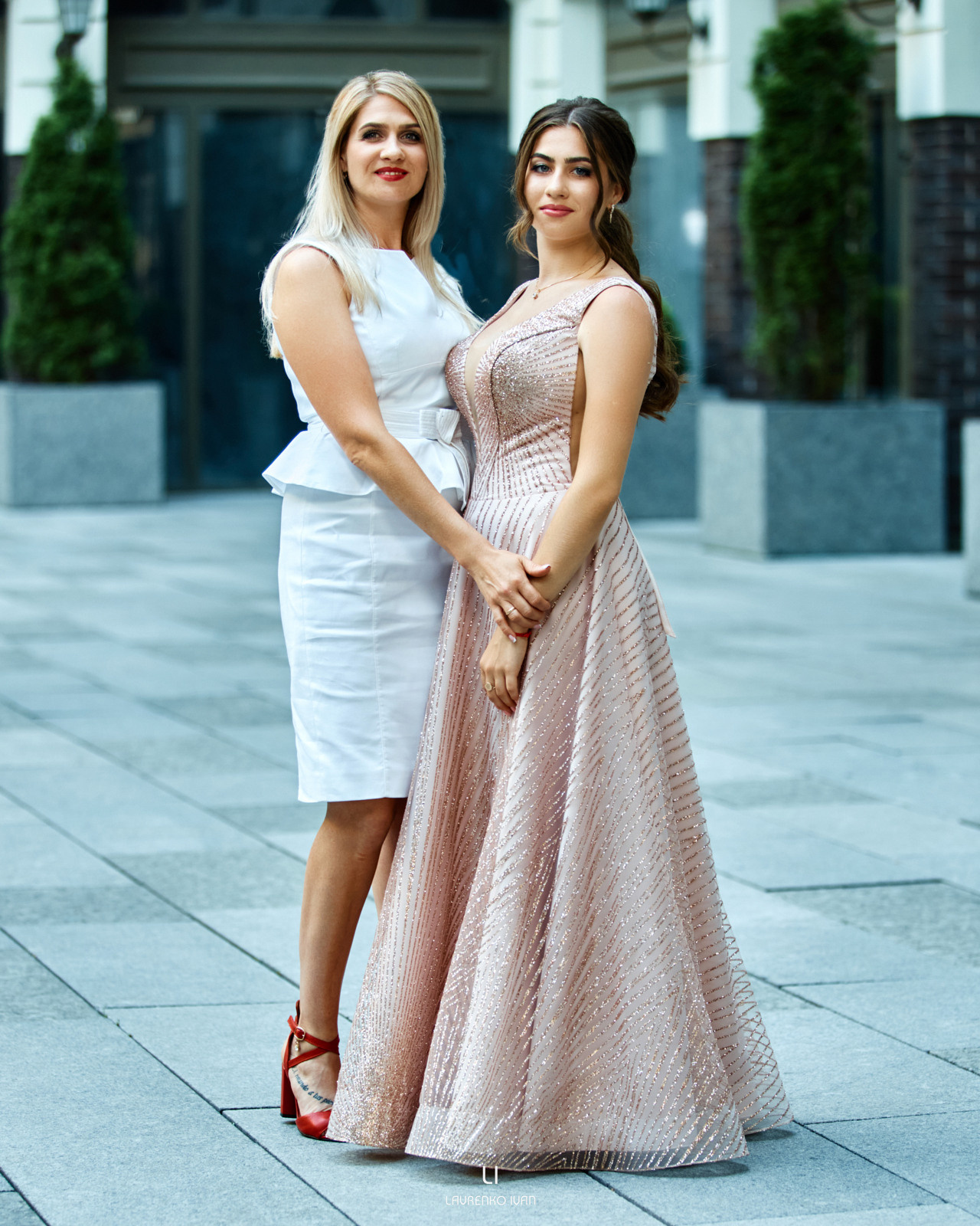 Репортажна зйомка(Дніпро) Зйомка випускного МЮИ 2021