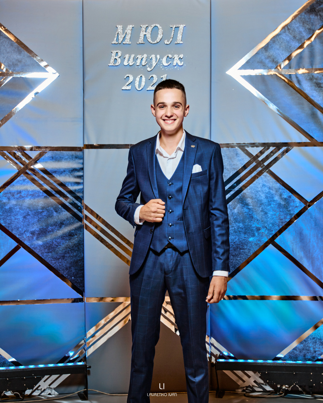 Репортажна зйомка(Дніпро) Зйомка випускного МЮИ 2021