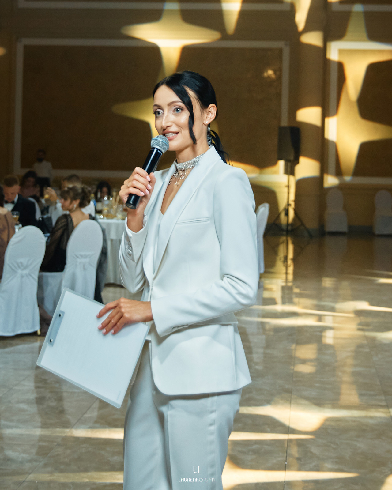 Репортажна зйомка(Дніпро) Зйомка випускного МЮИ 2021