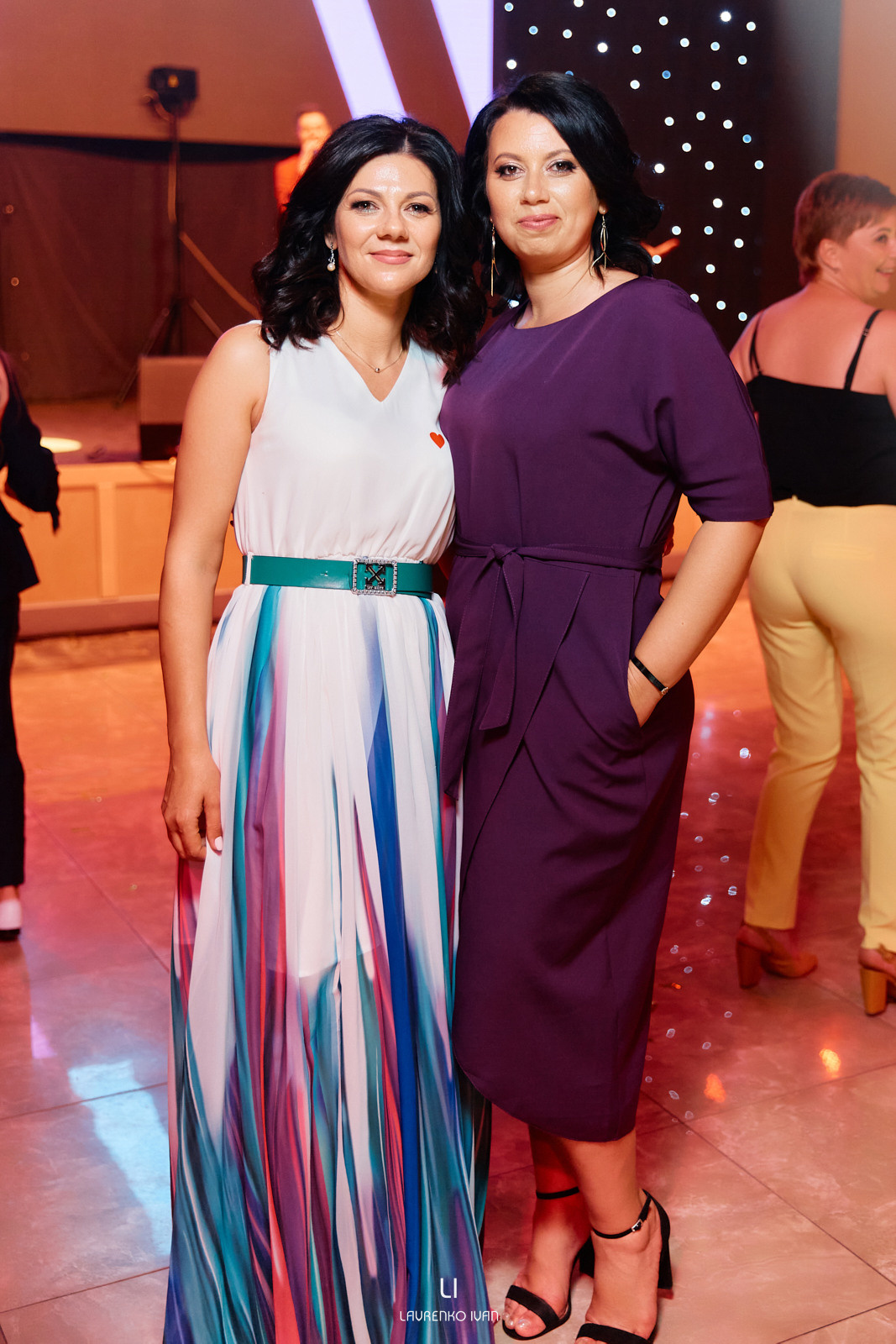 Репортажна зйомка(Дніпро) Зйомка випускного МЮИ 2021