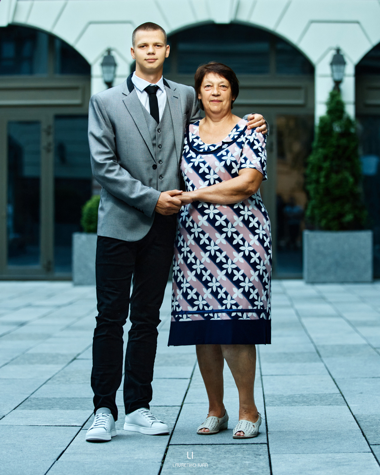 Репортажна зйомка(Дніпро) Зйомка випускного МЮИ 2021