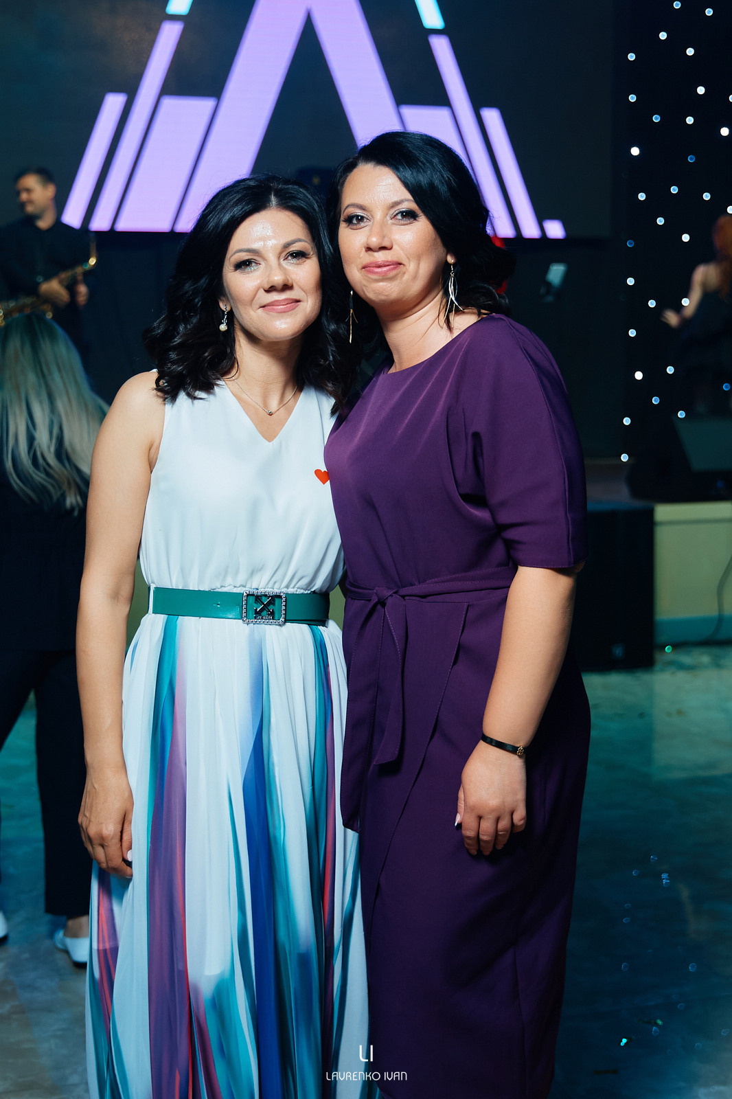 Репортажна зйомка(Дніпро) Зйомка випускного МЮИ 2021