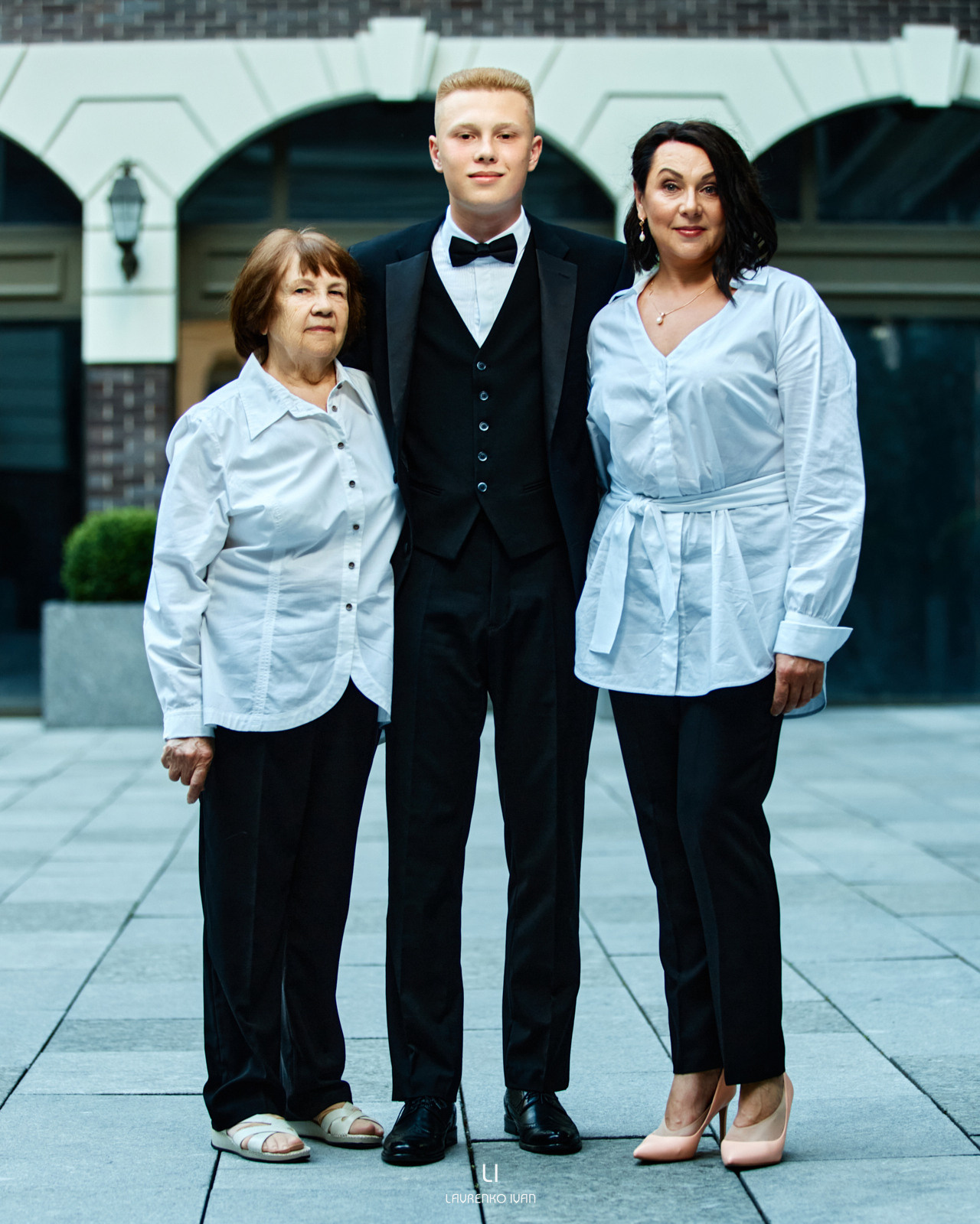 Репортажна зйомка(Дніпро) Зйомка випускного МЮИ 2021