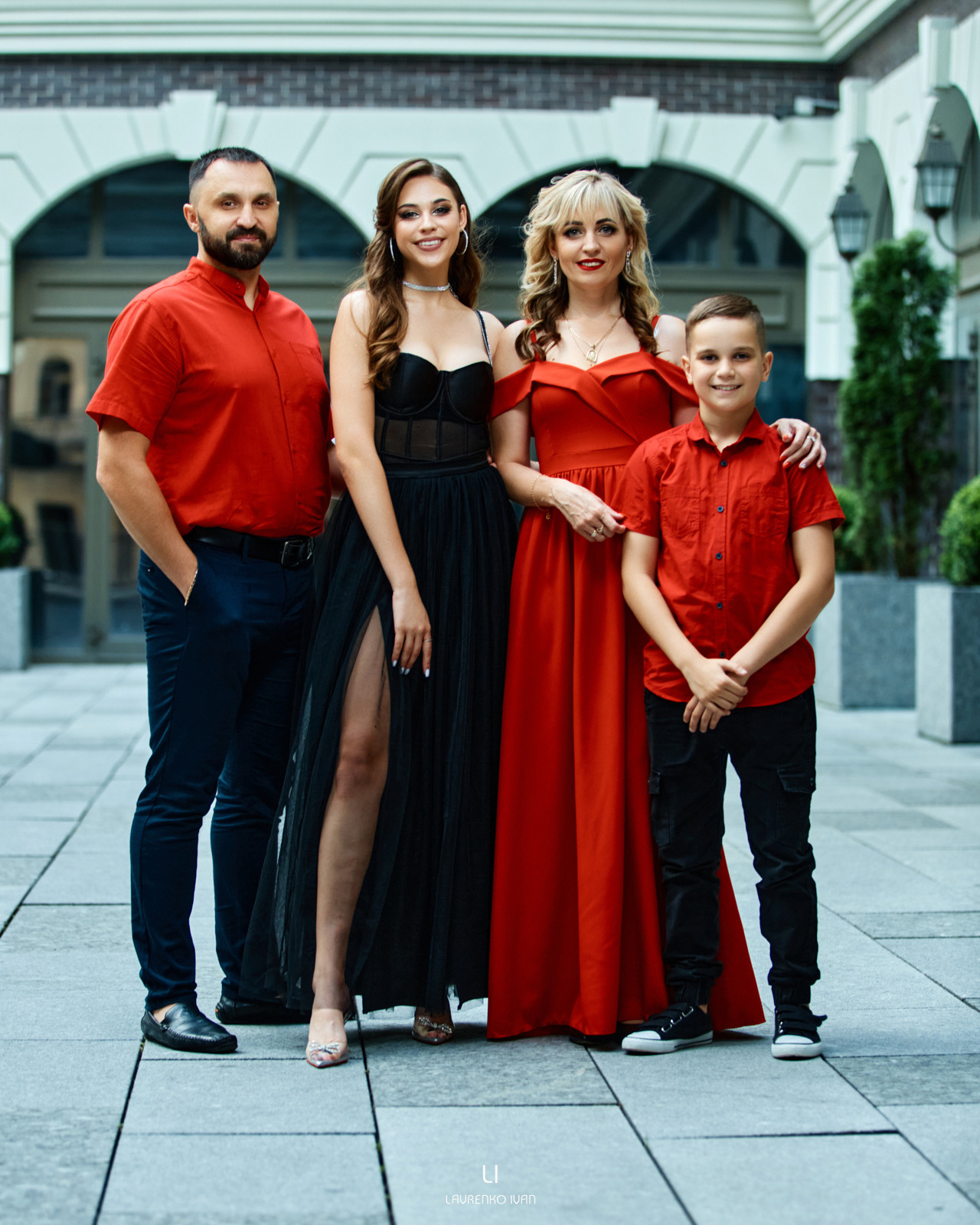 Репортажна зйомка(Дніпро) Зйомка випускного МЮИ 2021