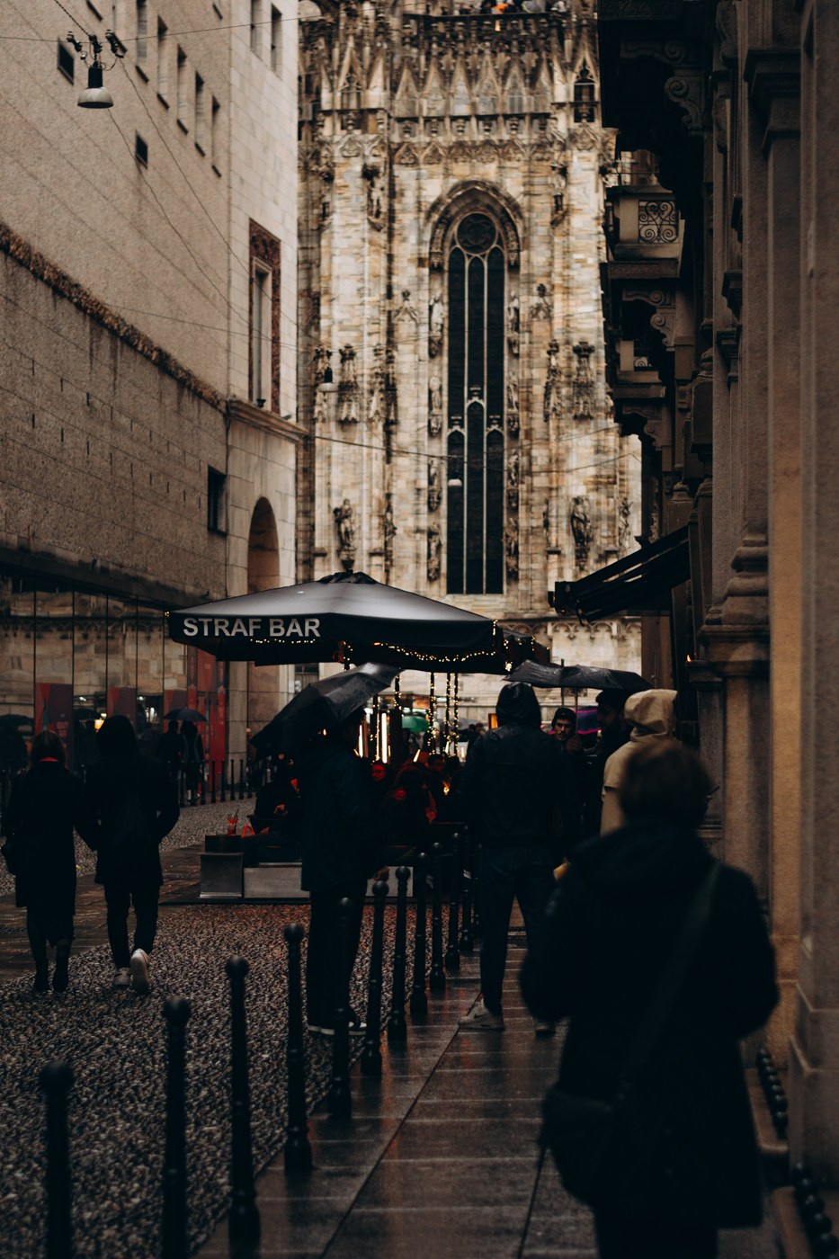 Rain in Milan. Anastasiia Buchinskaia Fotografa Milano