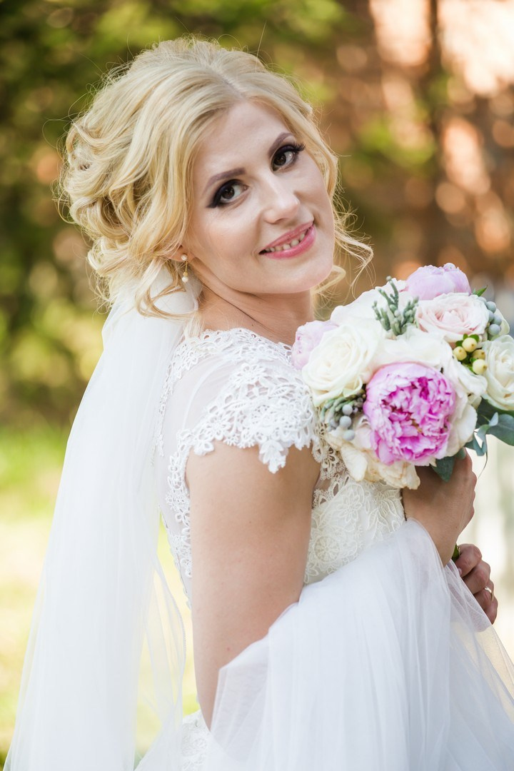 Cristina & Daniel by fotograf nunta Iasi — Eduard Schiopu