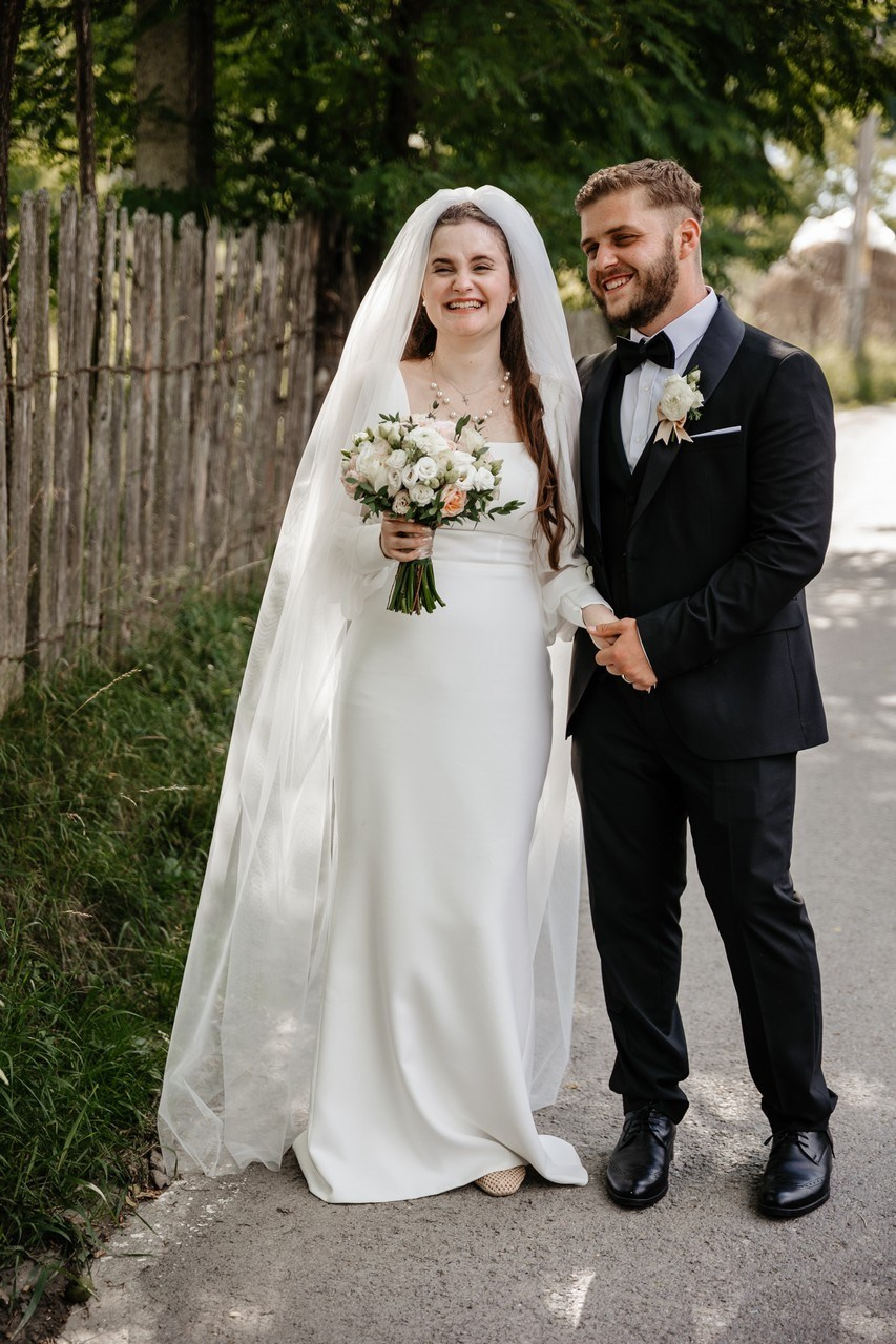 Ana Maria si Cristian by Fotograf nunta Neamt — Eduard Schiopu