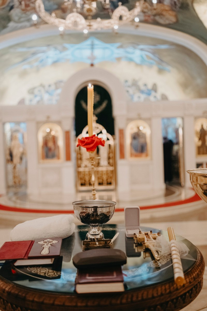 Filipovo krstenje / Hram svetog Save. Deciji i porodicni fotograf u Beogradu Oksana Skendzic