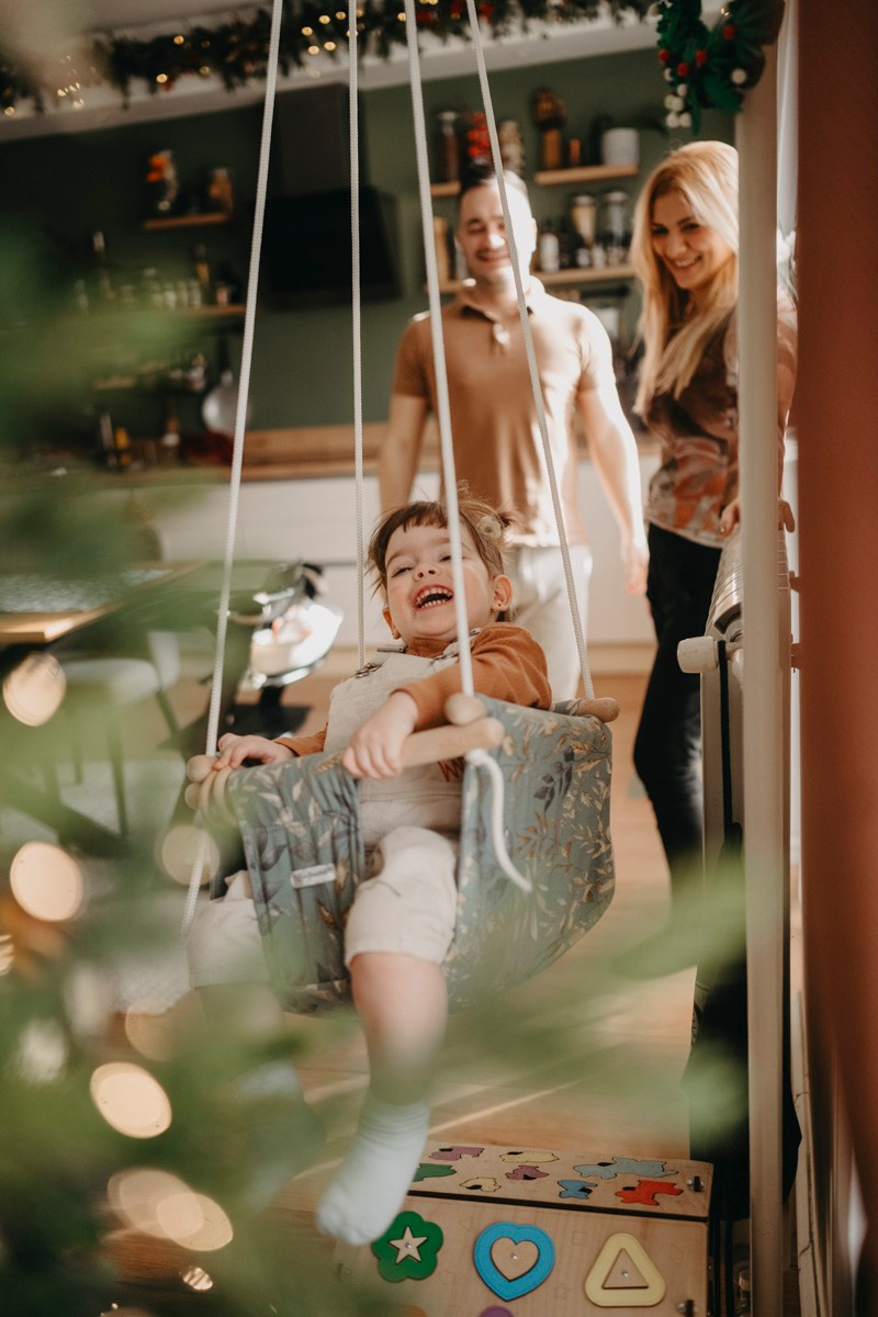 Natasa, Ema i Lazar — porodicno fotografisanje kod kuce. Deciji i porodicni fotograf u Beogradu Oksana Skendzic